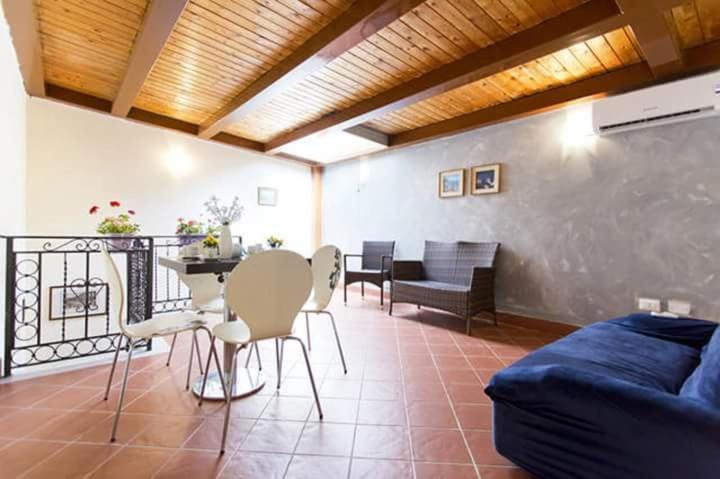 Paleemo Centro Zoe Blu Bed & Breakfast Palermo Exterior foto